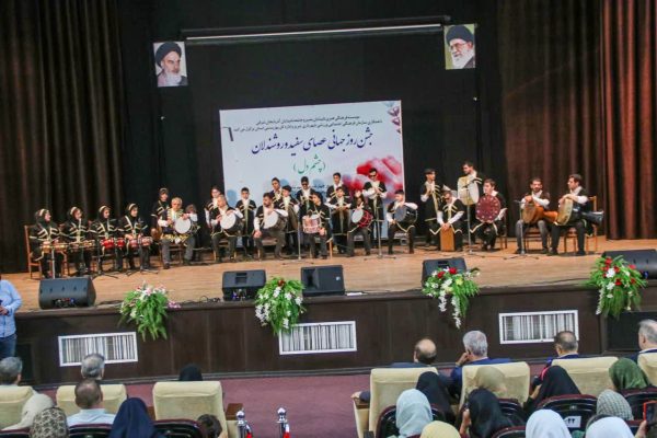 گزارش تصویری| بزرگداشت روشندلان در تبریز با اجرای برنامه‌های فرهنگی و هنری